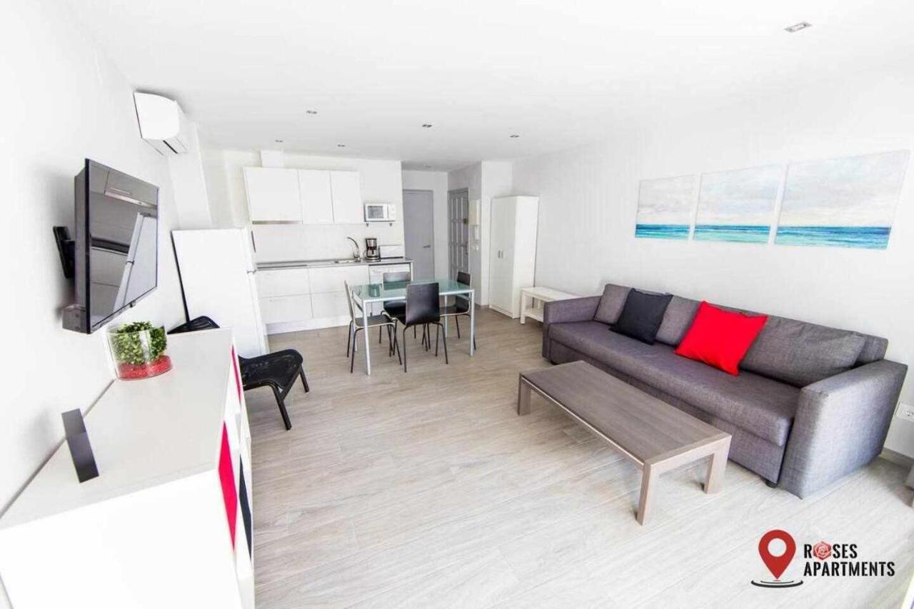 Roses Apartments 2 - Vista Mar Lateral 1Habitacion Eksteriør bilde